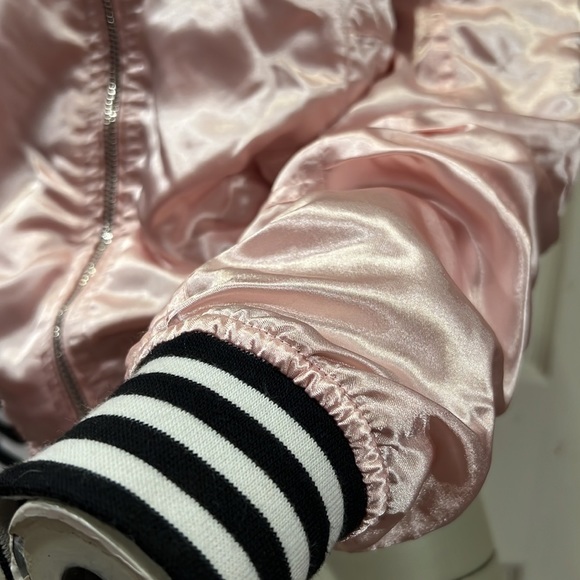 Bomber jacket - Picture 4 of 11